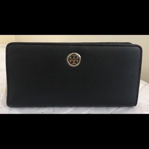 Tory Burch Landon Hidden ZIP Continental